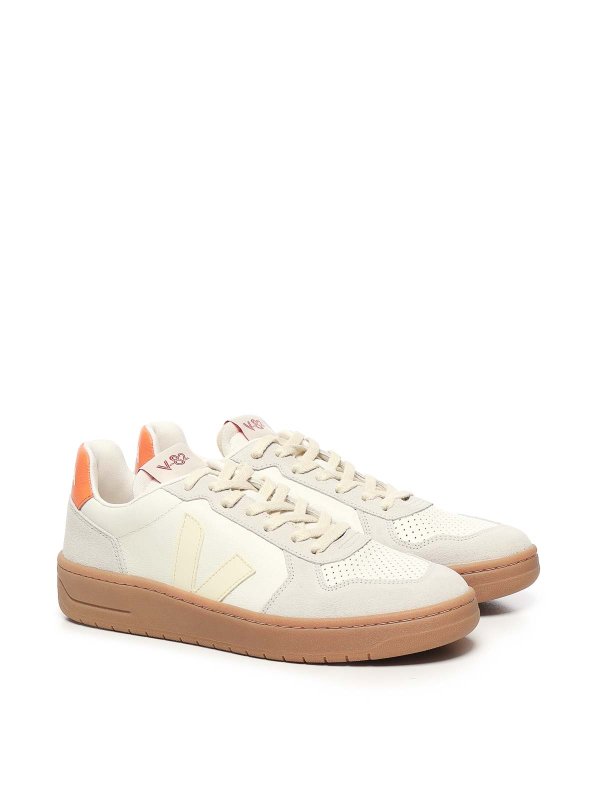VEJA: trainers online - V-82 Sneakers