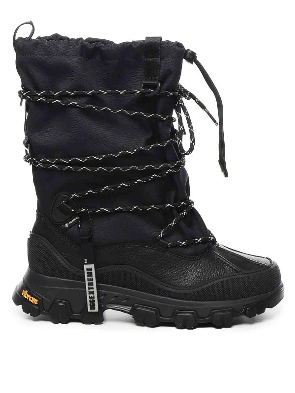 UGG: ブーツ - ブーツ - 黒