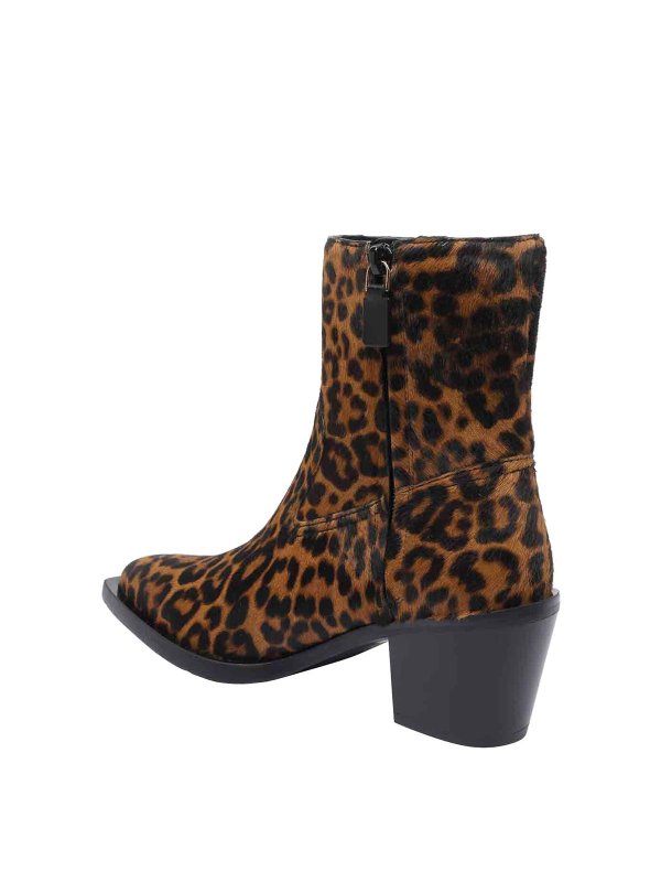 Bottini marroni shop online: Stuart Weitzman