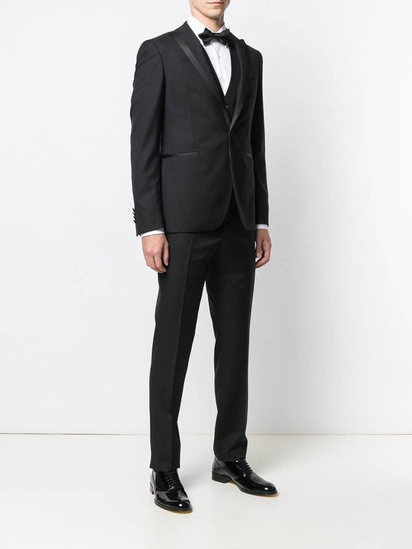 The Best Shops TAGLIATORE: formal suits - Three-Piece Suit