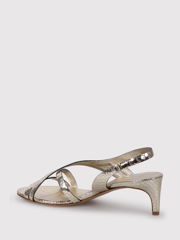 サンダル - 金 shop online: FABRIZIO DEL CARLO