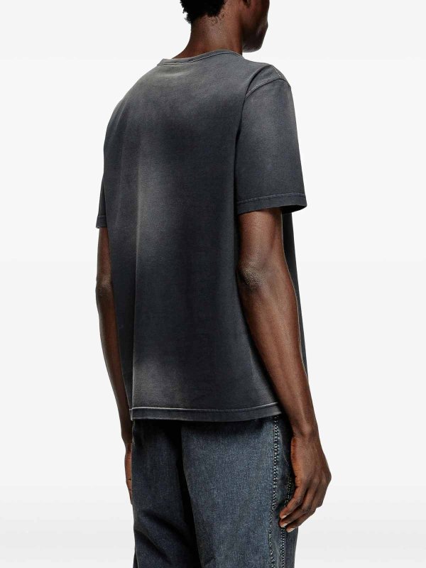 T-shirt shop online: DIESEL