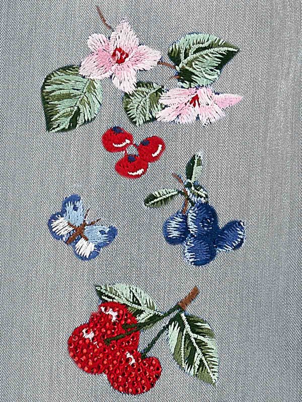 ショートパンツ - ライトウォッシュ shop online: MONNALISA