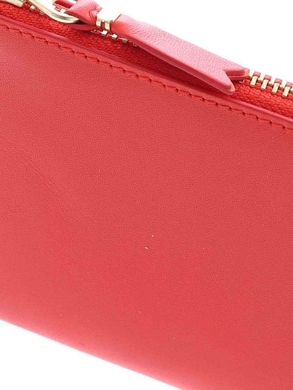 Pf Piccolo Classic Line Replica 
online: COMME DES GARCONS