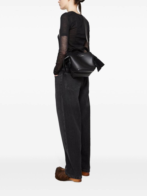 Acne Studios: borse a spalla online - Borsa a tracolla Musubi Mini in pelle