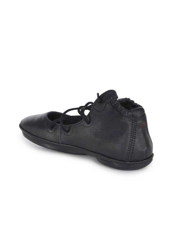 フラットシューズ - Right Nina shop online: CAMPER