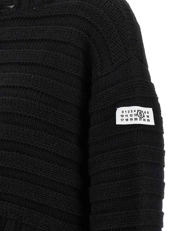 クルーネック - 黒 shop online: MM6 MAISON MARGIELA