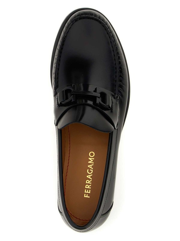 ローファー - 黒 shop online: FERRAGAMO
