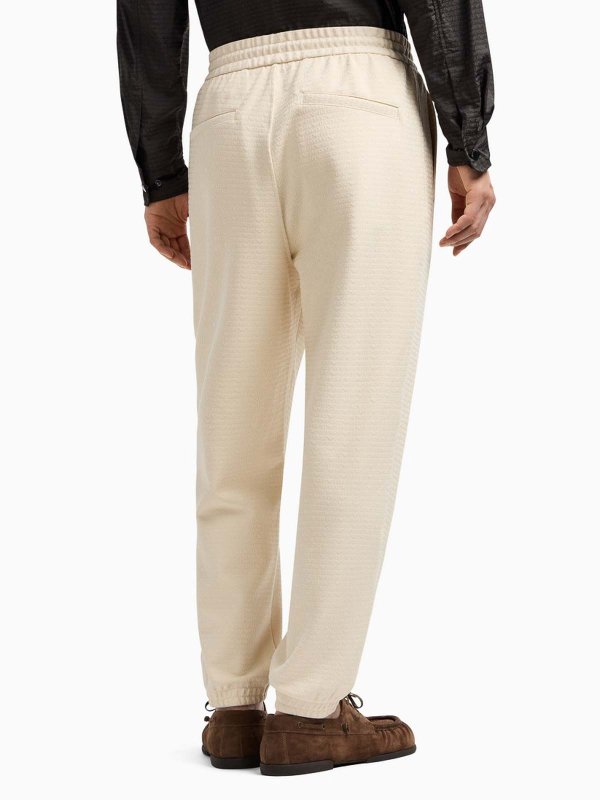 The Best Shops EMPORIO ARMANI: トラウザーショーツ - ショートパンツ - クリーム