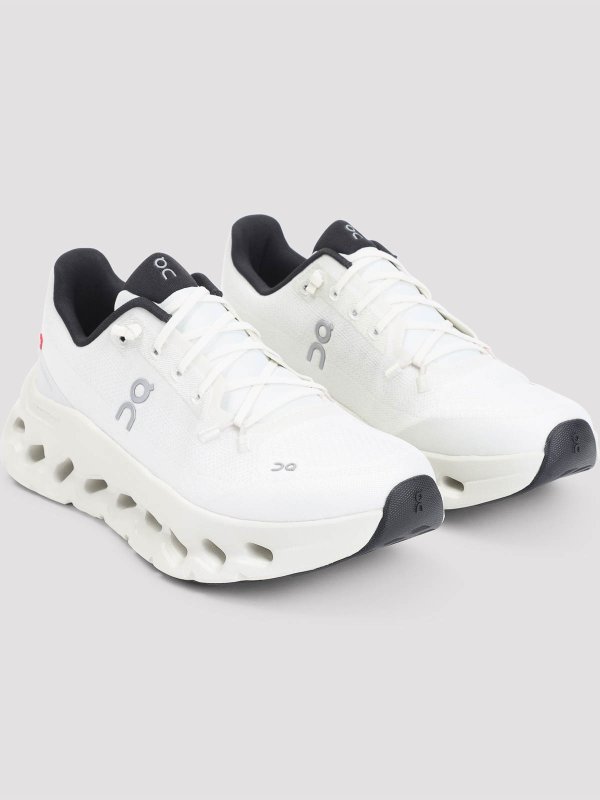 The Best Shops ON: Chaussures de sport - Baskets - Argent