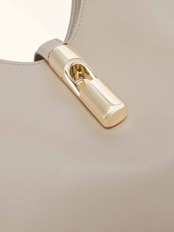 The Best Shops FURLA: クロスボディバッグ - クロスボディバッグ - 白