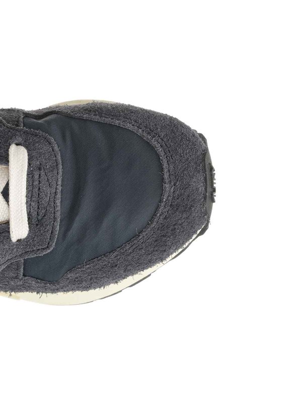 スニーカー - 黒 shop online: AUTRY