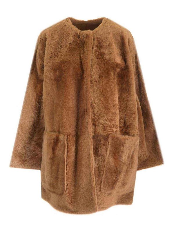 Max Mara: short coats - Shearling Reversible Coat