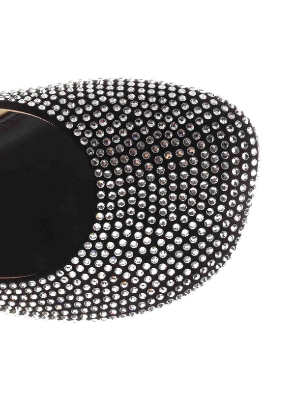 フラットシューズ - 黒 shop online: LOEWE