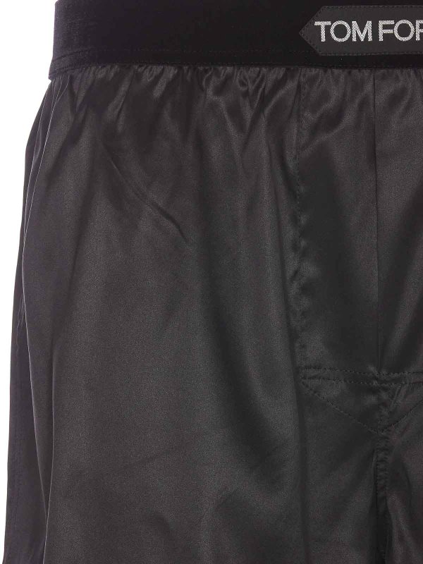 スイムショーツ/スイムトランクス - 黒 shop online: TOM FORD