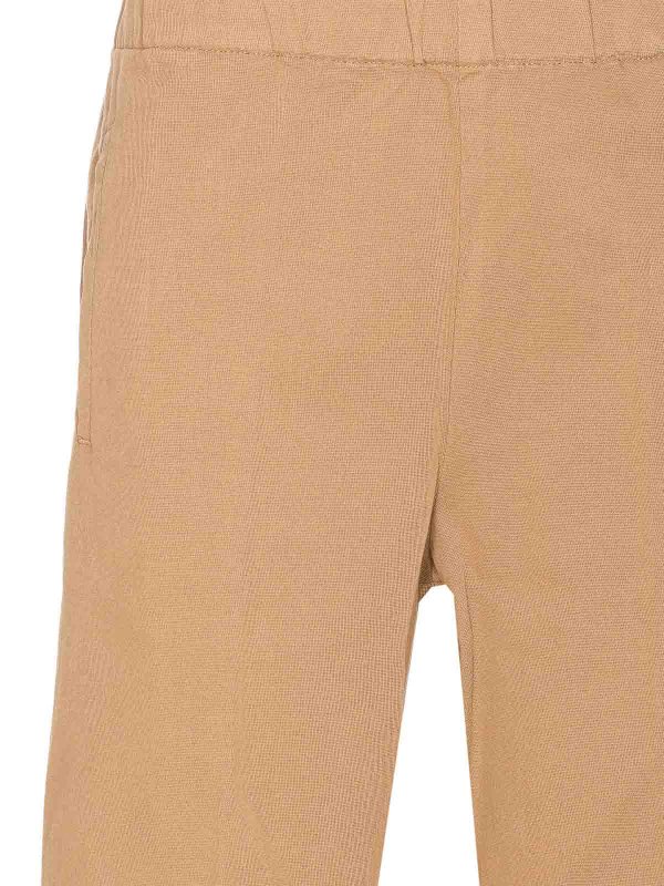 カジュアルパンツ - ベージュ shop online: TRUE AVENUE