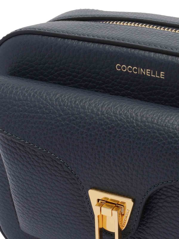 クロスボディバッグ - ブルー shop online: COCCINELLE