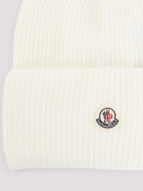 MONCLER: 帽子＆キャッブ online - 帽子 - 白