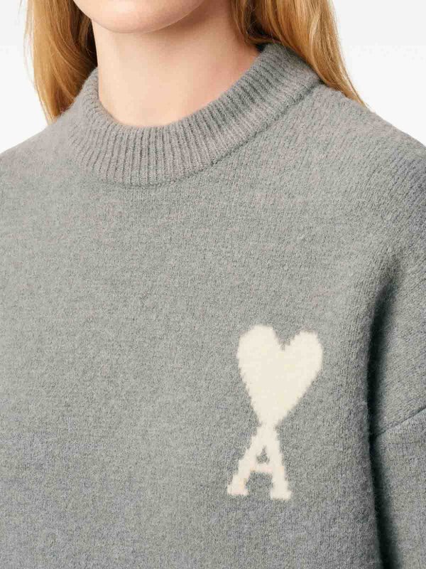 Rundhalspullover - Grau shop online: AMI PARIS