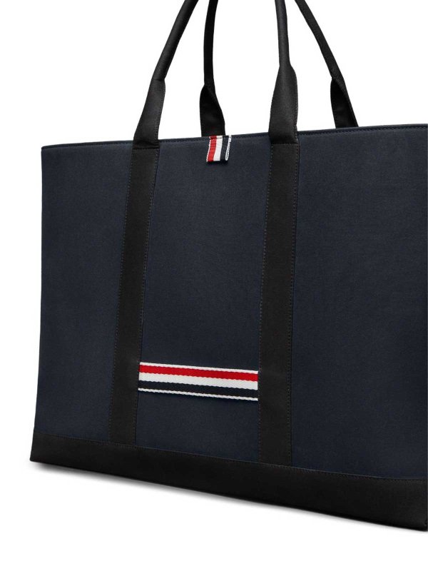 Shopper - Blau shop online: THOM BROWNE