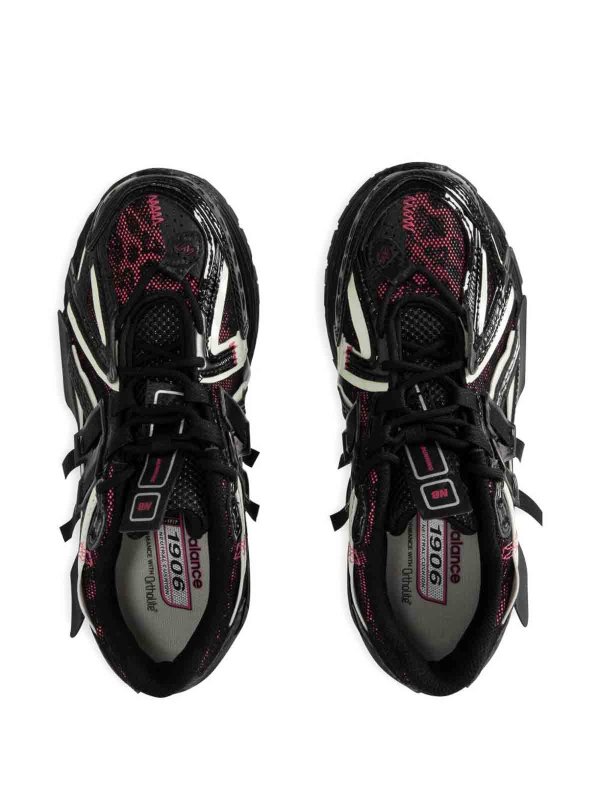 NEW BALANCE: スニーカー online - スニーカー - 黒