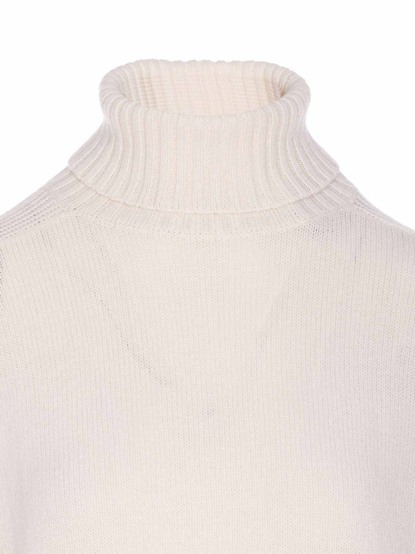 クルーネック - 白 shop online: ALLUDE