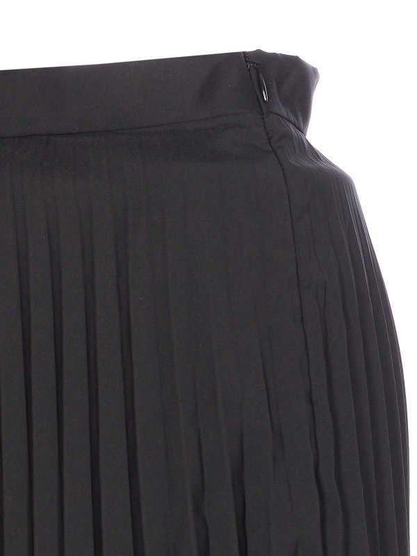 The Best Shops MM6 MAISON MARGIELA: Knee length skirts & Midi - Black Pleated Skirt
