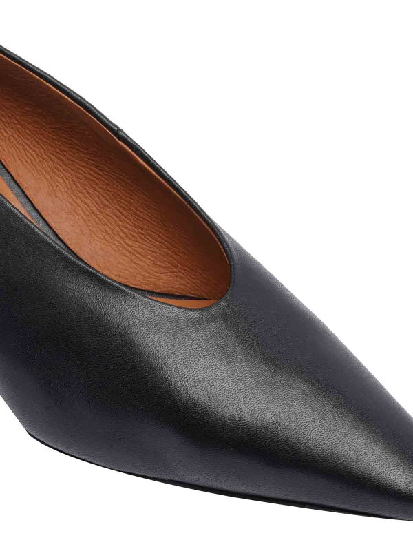 Black Nola Pumps shop online: ANGEL ALARCON