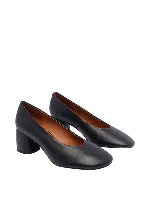 ANGEL ALARCON: court shoes online - Black Savage Pumps