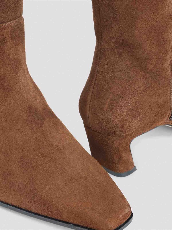 Stassi 50 Boots shop online: Stuart Weitzman