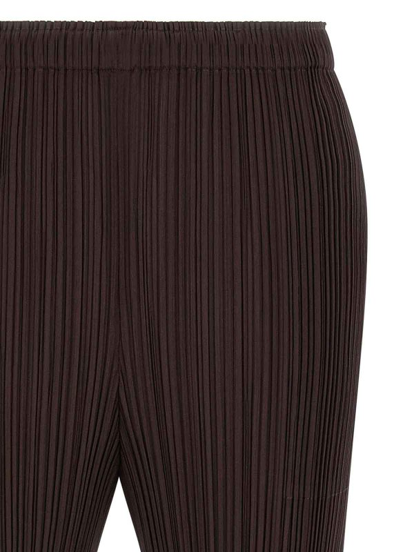 The Best Shops PLEATS PLEASE ISSEY MIYAKE: pantaloni casual - Colori mensili pantaloni di luglio