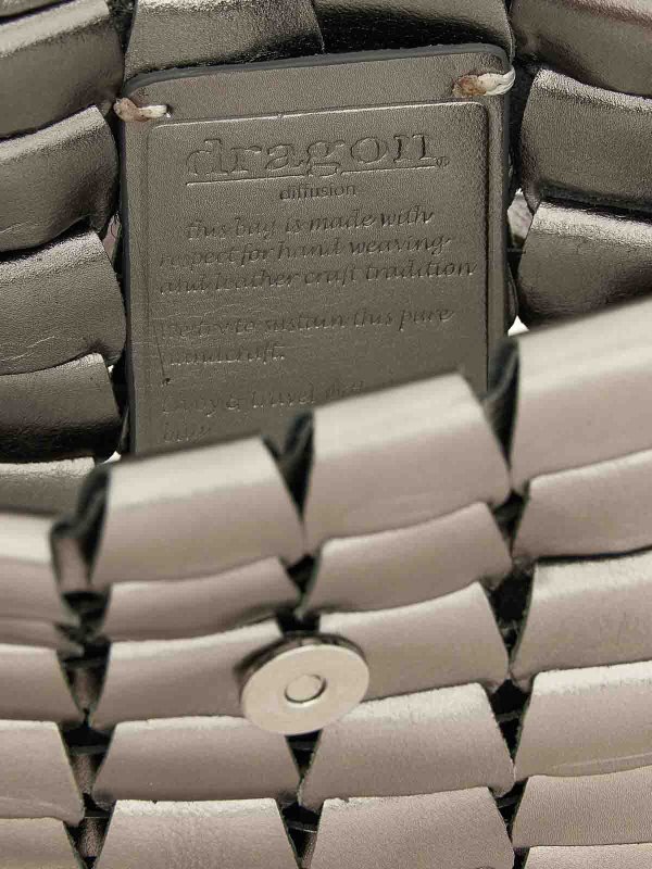 クロスボディバッグ - 銀 shop online: DRAGON DIFFUSION