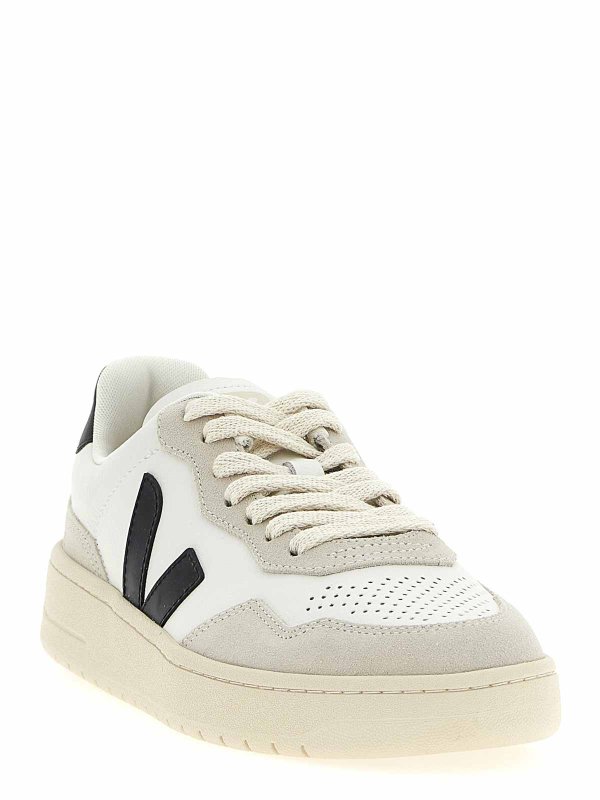 VEJA: trainers online - V-90 Sneakers