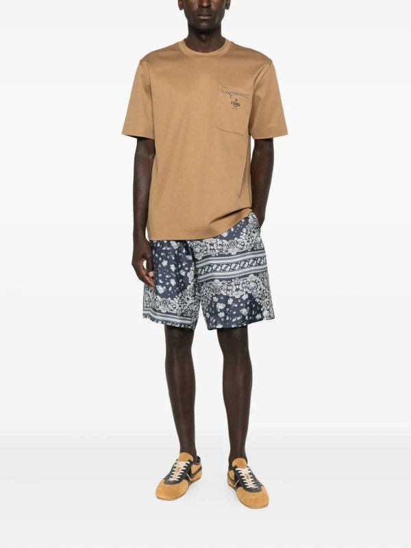 FENDI: t-shirts online - ` Roma` Print T-Shirt