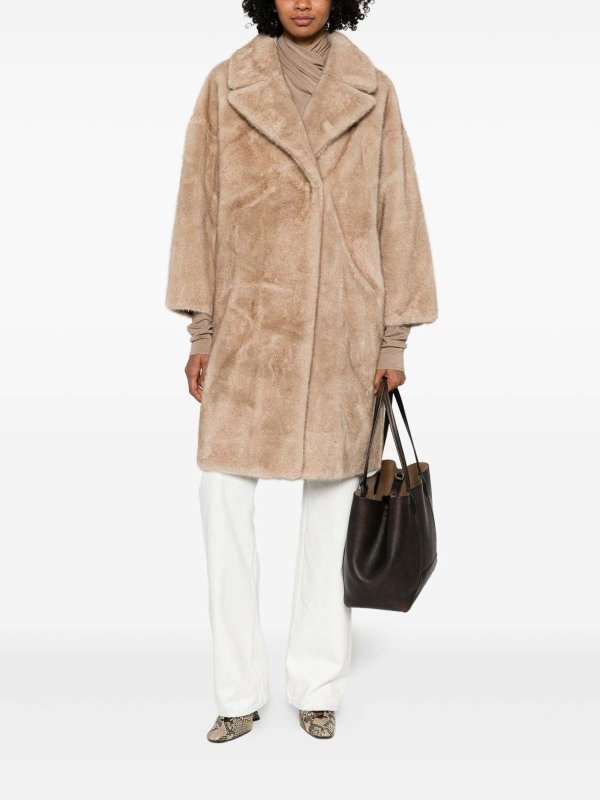 The Best Shops BETTA CORRADI: 毛皮＆シアリングコート - 毛皮/ムートンコート - ベージュ