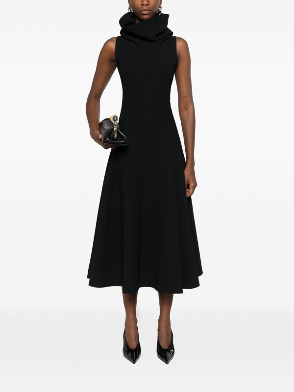 The Best Shops JACQUEMUS: knee length dresses - Dress