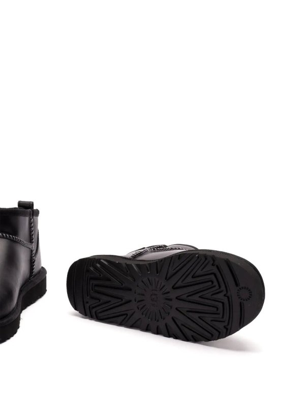 UGG: Bottines online - Bottines - Noir