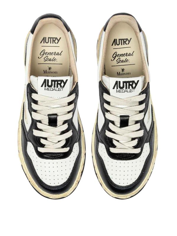 ミュール - 白 shop online: AUTRY