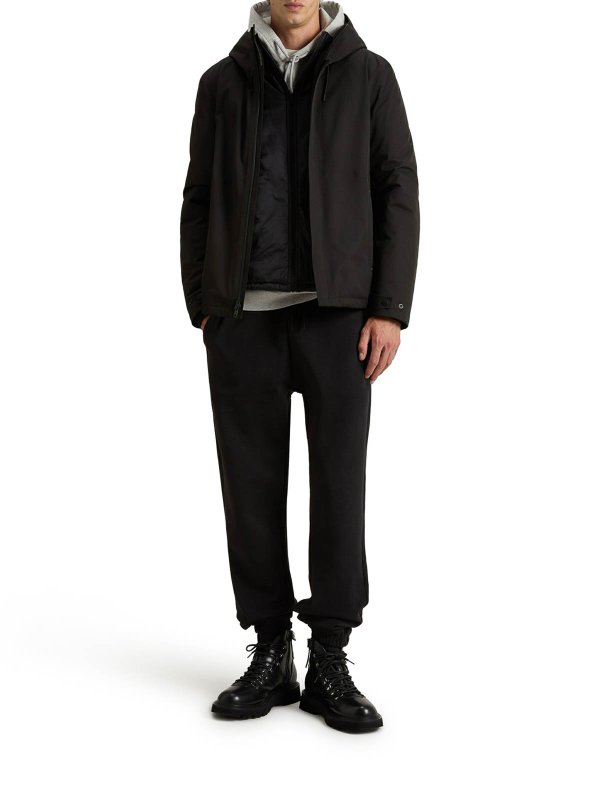 WOOLRICH: ダウン・ハイテクコート online - ダウンコート - 黒