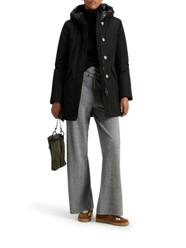 WOOLRICH: Parkas online - Parka - Negro