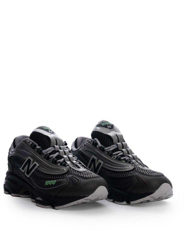 スニーカー - 黒 shop online: NEW BALANCE