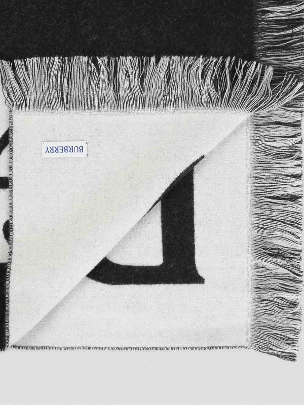 Écharpe - Noir shop online: BURBERRY