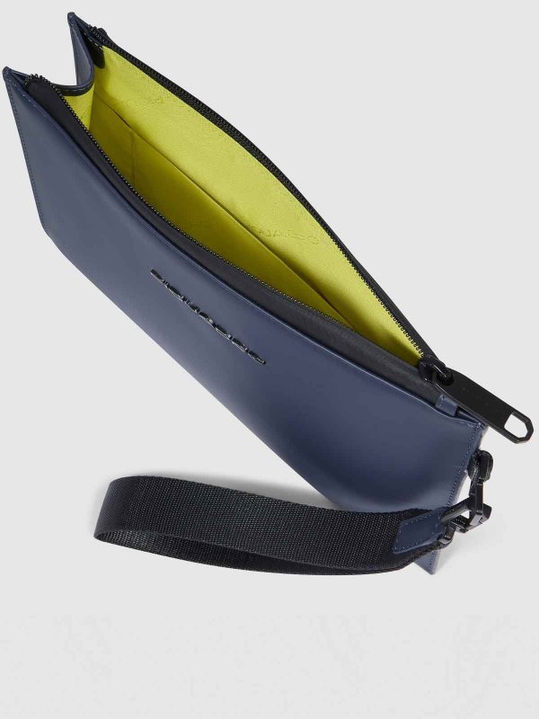 Pochette Ipad Pro11 shop online: PIQUADRO