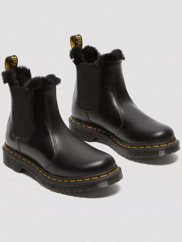 2976 Leonore shop online: DR. MARTENS