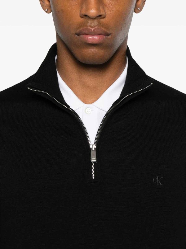 CALVIN KLEIN: クルーネック online - クルーネック - 黒