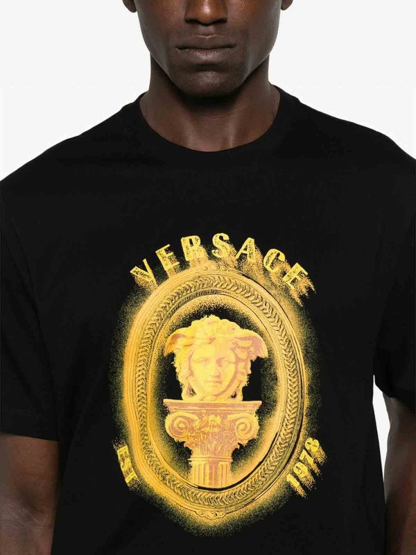 VERSACE: T-shirts online - T-Shirt - Noir