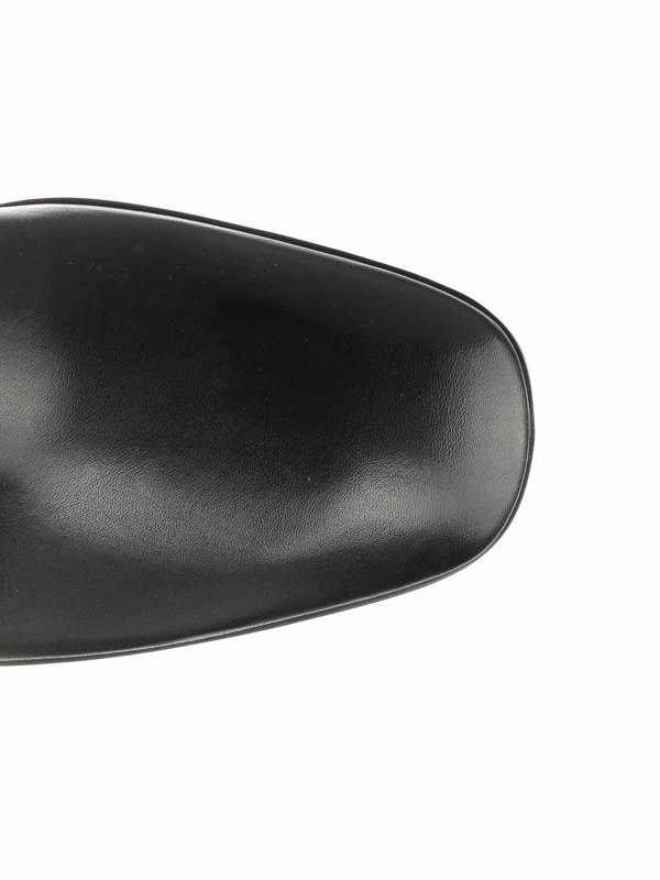 On the Ankle Boots shop online: SAINT LAURENT