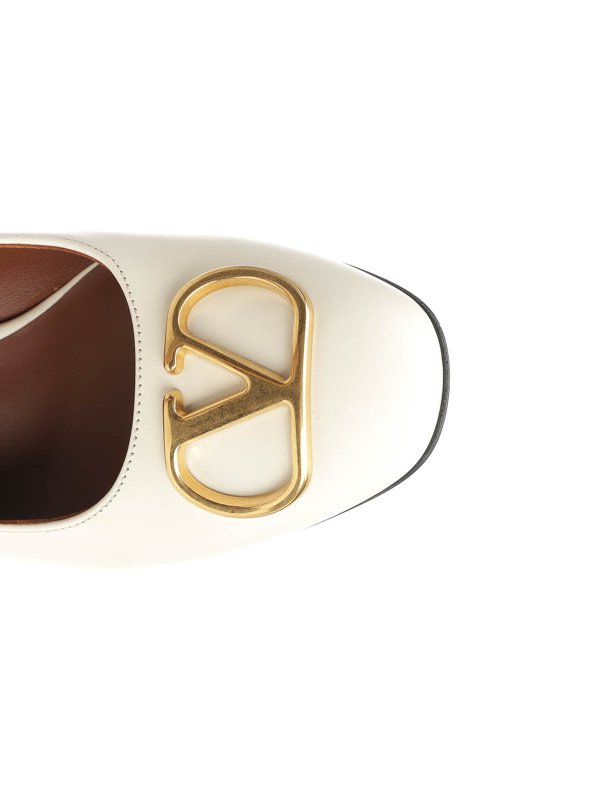 Pump Vlogo Signature shop online: VALENTINO GARAVANI