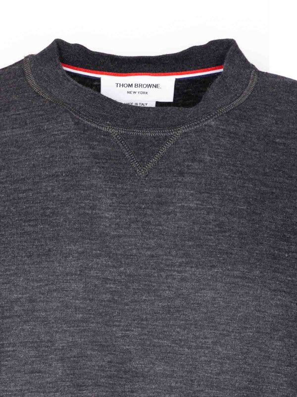 Maglietta grigia shop online: THOM BROWNE