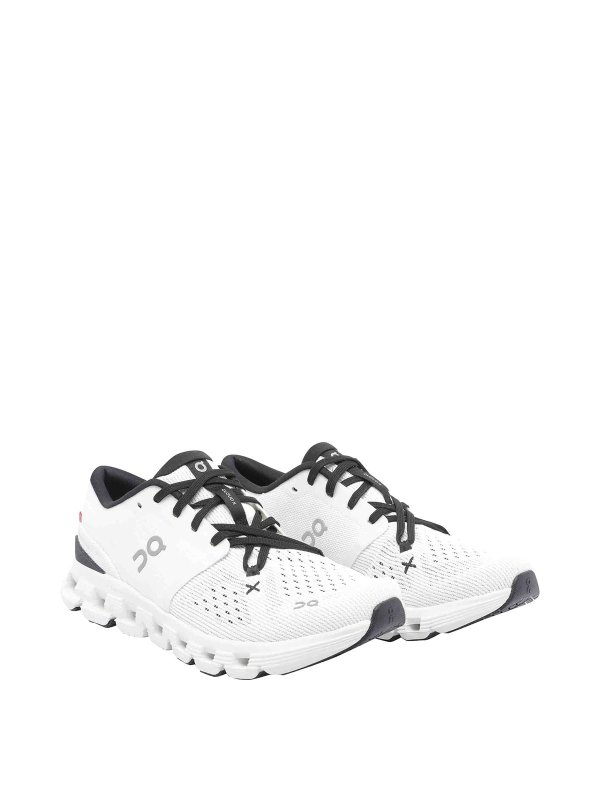 ON: sneakers online - Scneaker Cloud X4